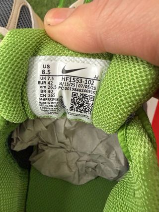 Nike Vomero 5 Beige/Verde