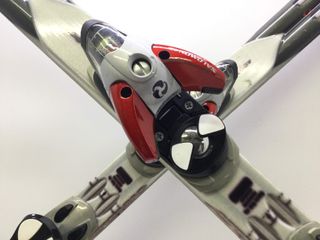 esquis y fijaciones atomic beta carv 9.20