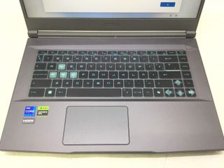 pc portatil msi thin 15 b12uc