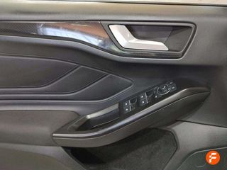 Ford Focus 1.0 Ecoboost MHEV 92kW ST-Line Auto