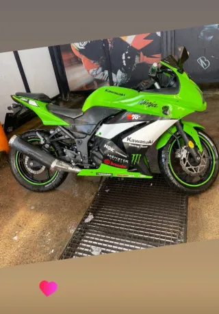 Kawasaki Ninja 250R Verde/Blanca