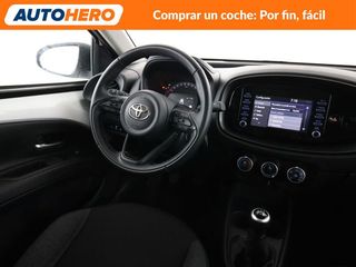 Toyota Aygo X Cross 1.0 Play