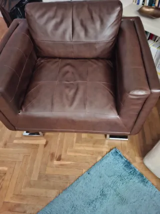 Sillón de piel marrón Simill