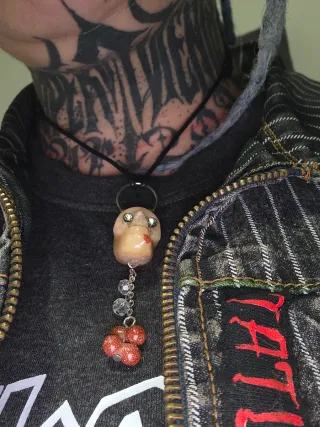 Collar Calavera Calcita Dorada Circonitas