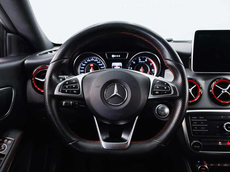 Mercedes-Benz CLA 2015, foto 10