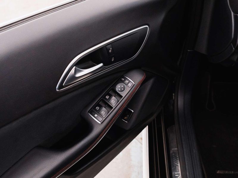 Mercedes-Benz CLA 2015, foto 13