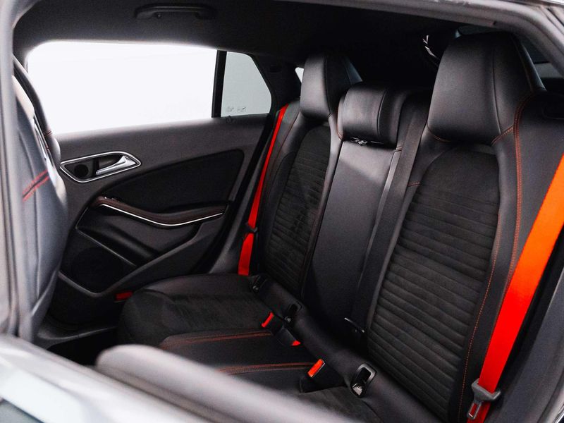 Mercedes-Benz CLA 2015, foto 25