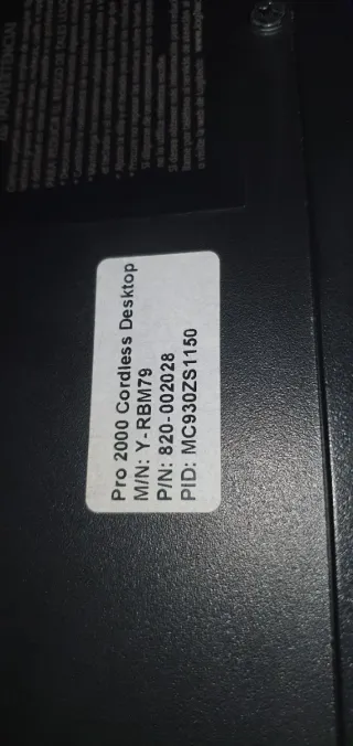 Teclado Inalámbrico Logitech Pro + Adaptador Wifi