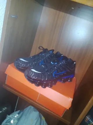 Zapatillas Nike Negras y Azules