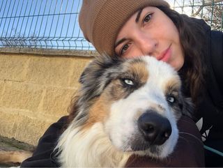 Paseadora De Perros, CHICLANA