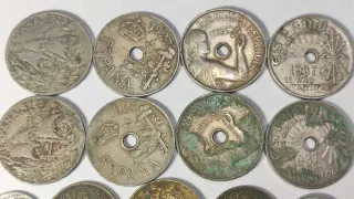 Lote 18 monedas variadas FRANCO, II REPÚBLICA...