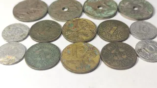 Lote 18 monedas variadas FRANCO, II REPÚBLICA...