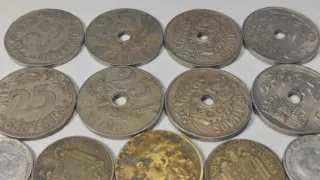 Lote 18 monedas variadas FRANCO, II REPÚBLICA...