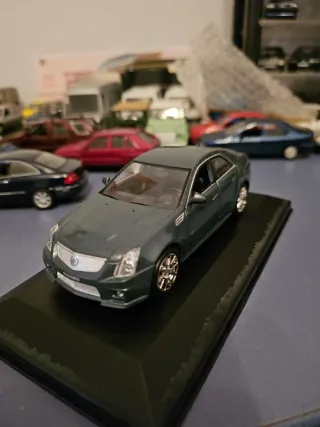 Cadillac CTS V 1:43
