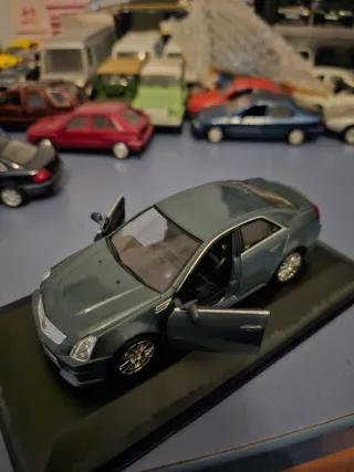 Cadillac CTS V 1:43