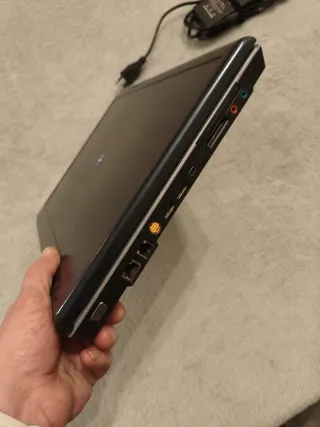 Portátil retro ASUS FL91 Pentium 4