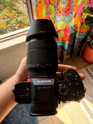 Sony A7 III Cámara + Objetivo 28-70mm