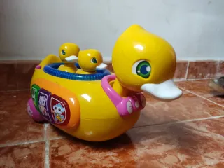 Juguete Pato Interactivo con Patitos