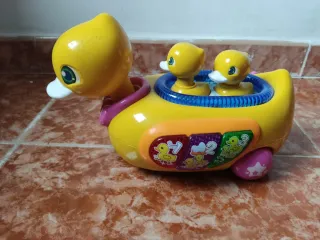 Juguete Pato Interactivo con Patitos