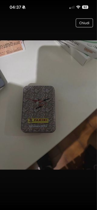 Porta figurine Panini in metallo