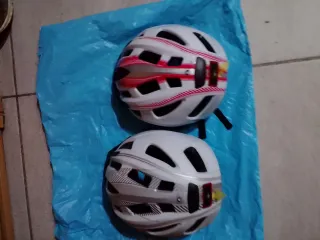 2 Cascos Bicicleta Adulto Blancos
