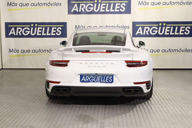 Porsche 911 Turbo S Coupe 580cv