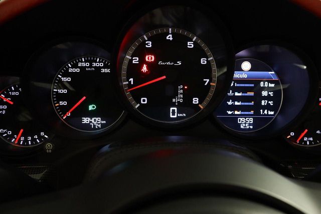 Porsche 911 Turbo S Coupe 580cv