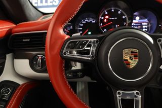 Porsche 911 Turbo S Coupe 580cv