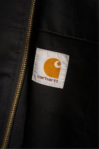 Casaco Carhartt Preto com Capuz