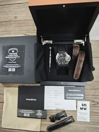Panerai Luminor Logo PAM01084