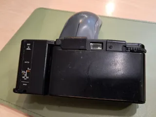 Olympus XA2 con flash