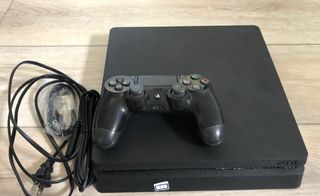 PS4 Slim Negra 1000+ Mando y cable HDMI