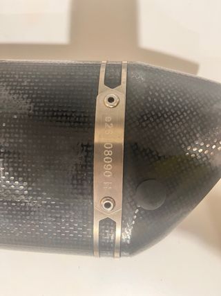 Escape Akrapovic Carbono