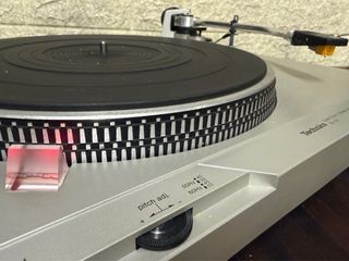 Giradischi Technics SL-D1 Direct Drive