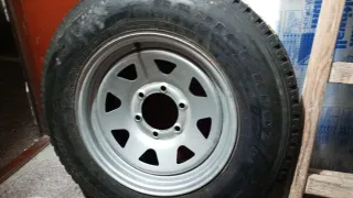 5 Ruedas 4x4 0 km caducadas  Nuevas a estrenar