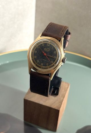 Reloj Jenco Mecánico Swiss - 33mm