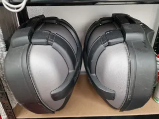 BMW F800R Naked Roja y Negra