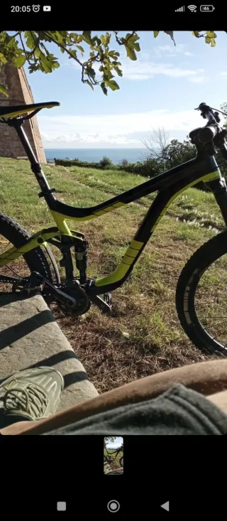 Giant Reign 2 Talla M  Ruedas 27.5  enduro