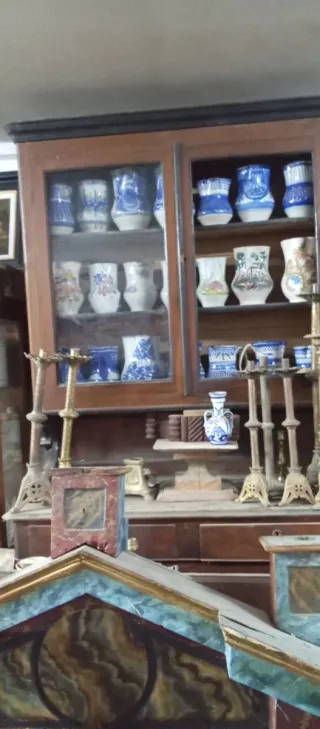 Antigüedades de siglos atrás. Arte y más arte