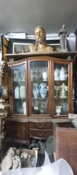 Antigüedades de siglos atrás. Arte y más arte