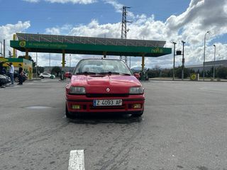 Renault Clio 1992