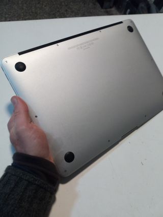 MacBook Air 13 4GB RAM 128GB SSD