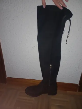 Botas altas negras