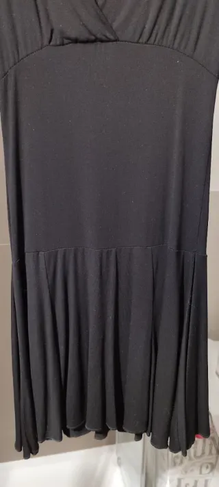 Vestito estivo nero con pizzo