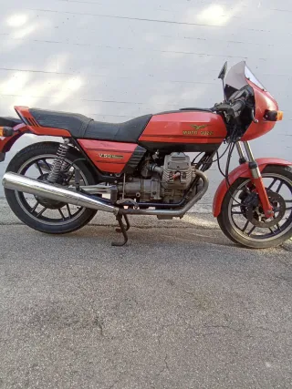 Moto Guzzi V50 Monza Rossa