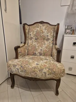 2 Poltrone Vintage Tessuto e Legno