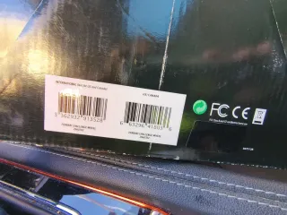 Volante Ferrari Thrustmaster + pedales (PS3/PC)