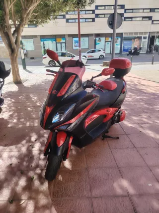 Kymco Xciting 500R Negra/Naranja
