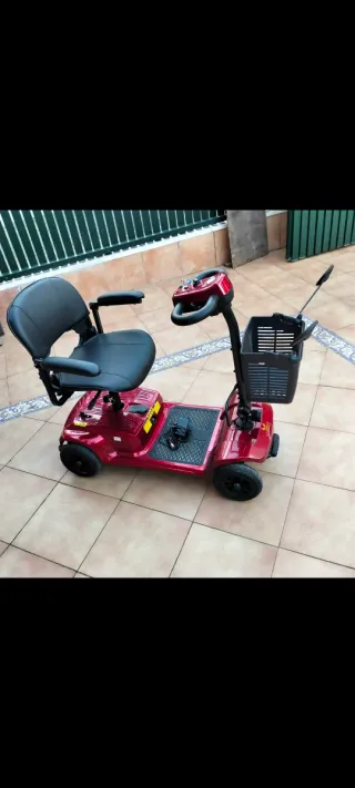 Scooter eléctrico Alifeero rojo y negro