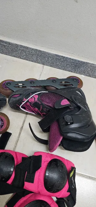 Patines en línea Oxelo niña + protecciones